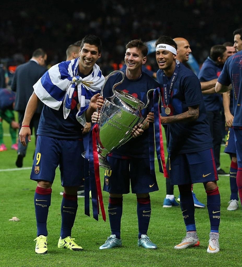 内马尔在利物浦比赛中败北,重要助攻引发热议!上演精彩一战的简单介绍九游体育