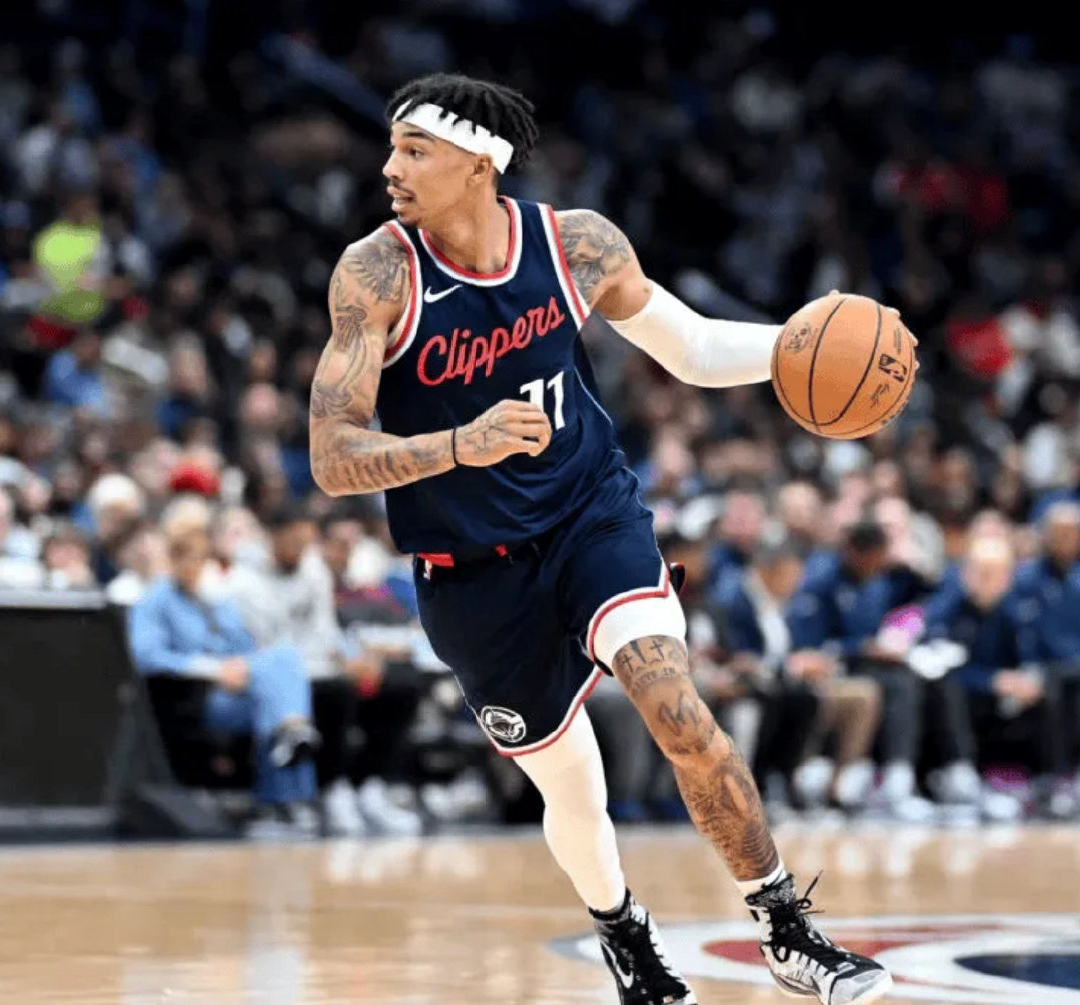 今晨体能课后,曼联更衣室发声备战NBA常规赛,质疑声仍在,数据趋势出现新变化的简单介绍j9游戏官方下载